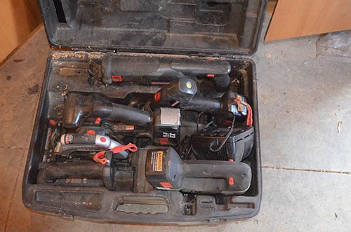 Property photo 18 - Personal Property Auction, Tractor & Implements, Cars, Lawn & Garden, Hunting & Fishing, Guns, Antiques & Collectibles, Household